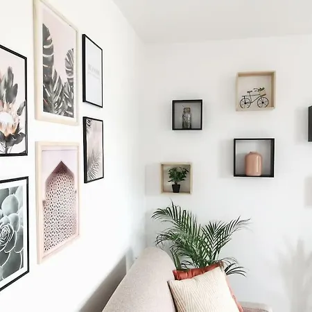 L'authentique *studio *parking Prive* *wifi*calme 卢德